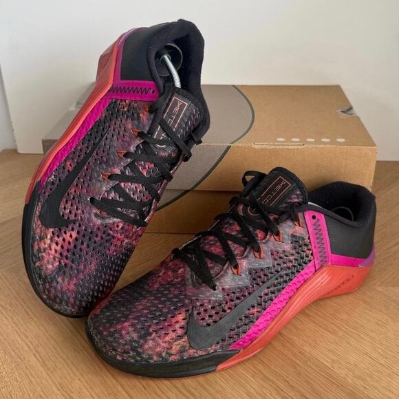 Nike Metcon 6 ‘Martian Sunrise’ Men Running Sneakers - SZ  Men 9.5- Women 11 - Picture 1 of 14